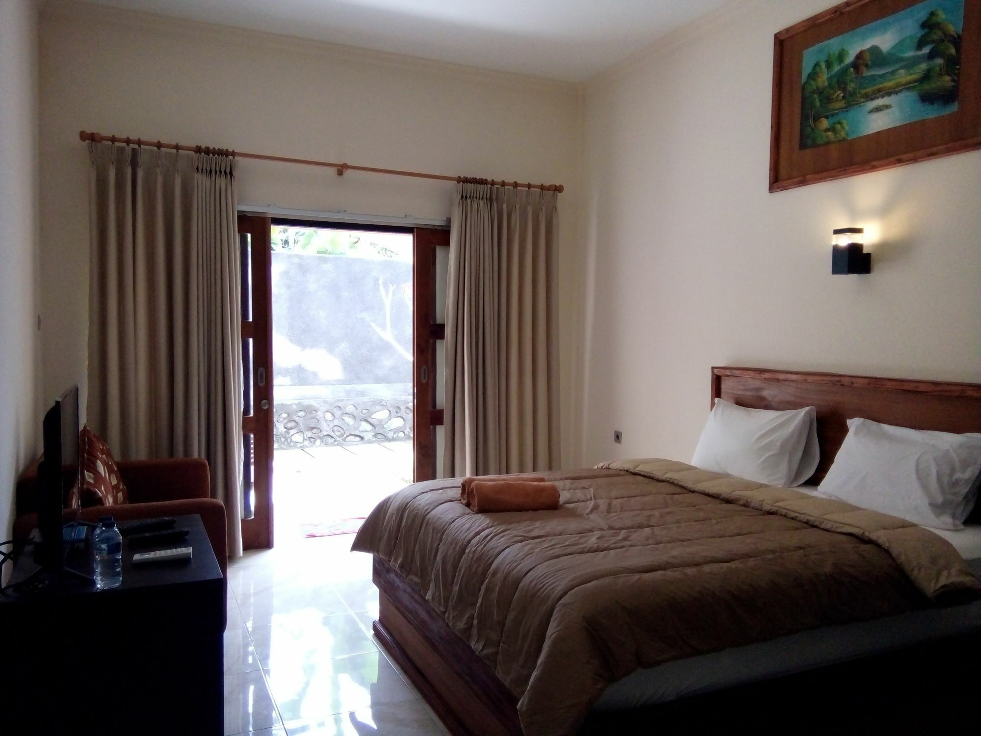 Family Garden Homestay Mangsit Exterior foto