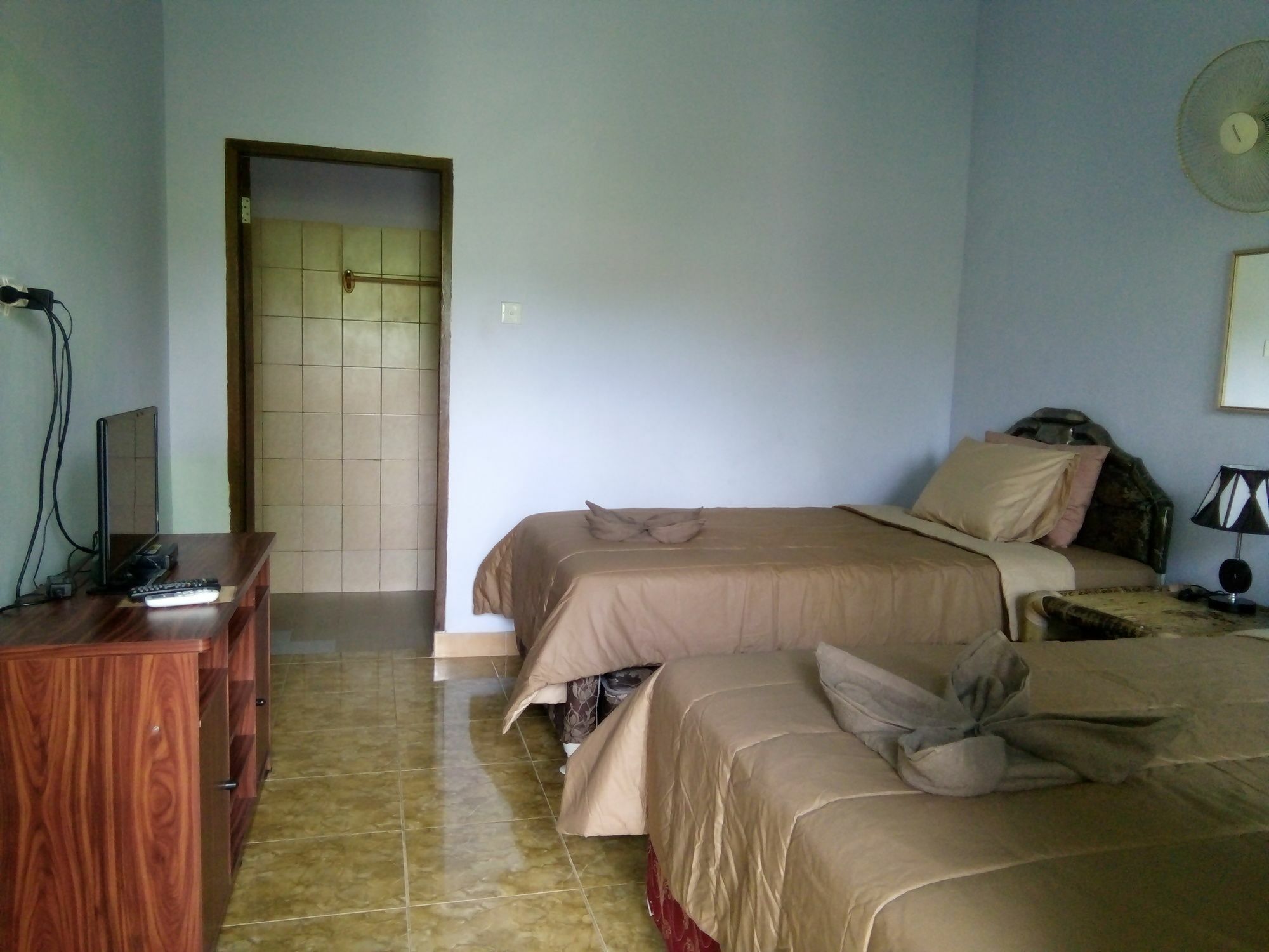 Family Garden Homestay Mangsit Exterior foto